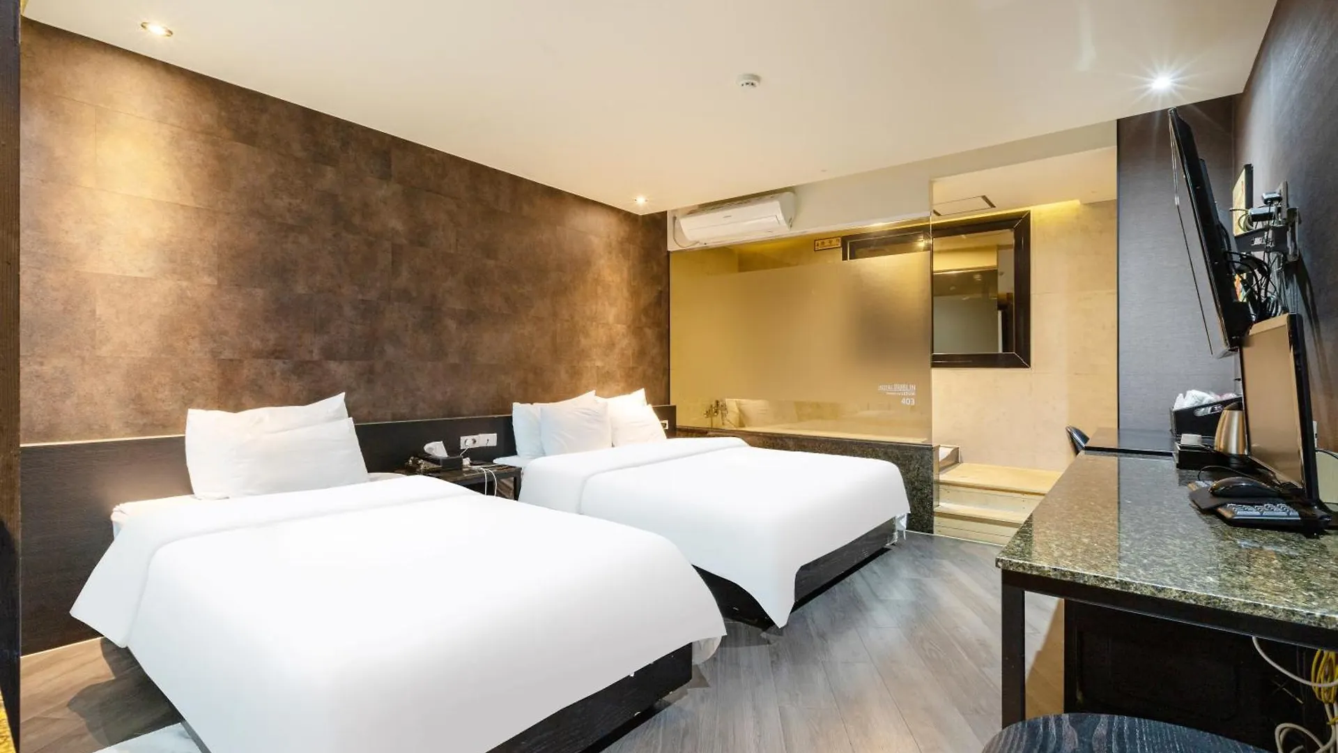 Dublin Hotel 부산광역시 0*,